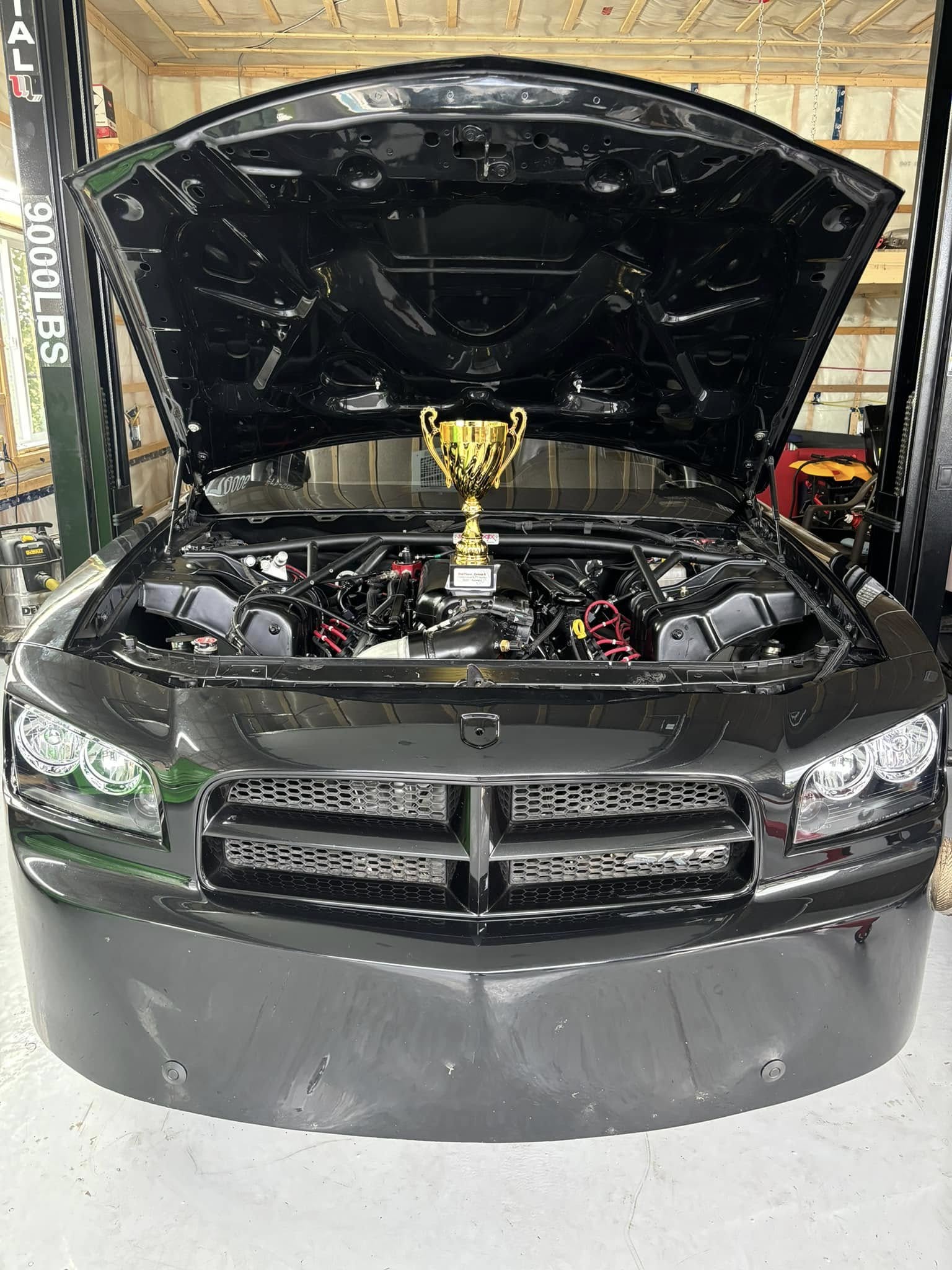 SRT8 charger challenger